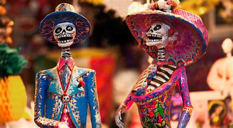 Fiesta de Los Muertos! Una celebrazione macabra di risate e indovinelli assurdi!